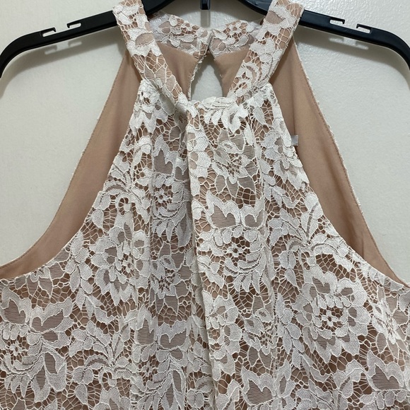 NWT Julia Jordan Knot Neck Halter Lace Ivory / Nude Jumpsuit Size 14. - Picture 11 of 15